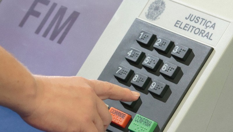Indecisão eleitoral: eleitores se informam pouco sobre candidatos à presidência