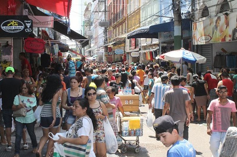 Empresários e trabalhadores entregam proposta sobre trabalho em feriados