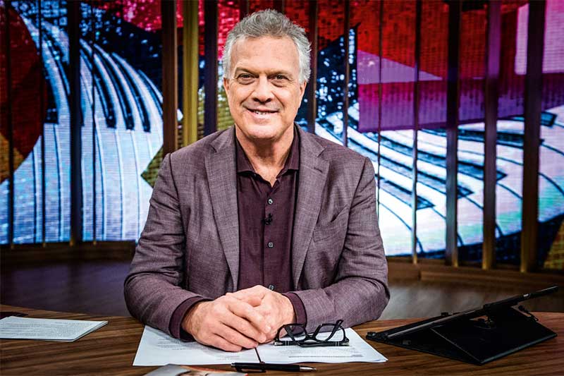 Pedro Bial reflete sobre sua pior entrevista com Tom Jobim