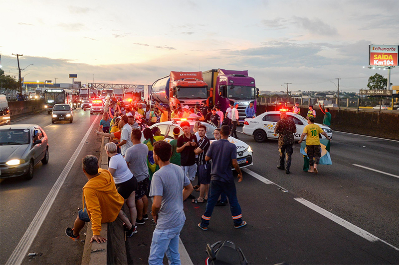 Lula veta anistia a caminhoneiros envolvidos em bloqueios de 2022