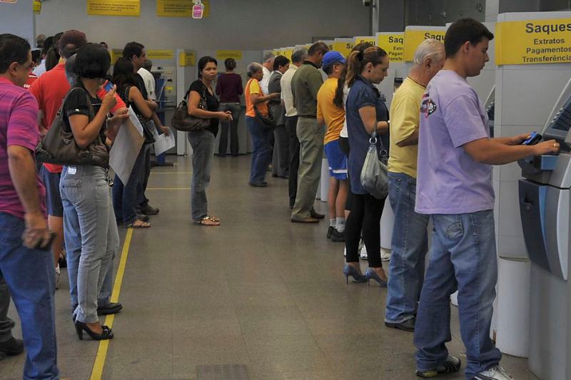 Atendimento bancário suspenso no feriado de Nossa Senhora Aparecida