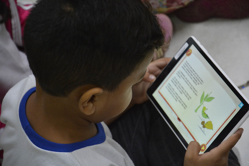 CNE proíbe uso de IA na correção de provas e acesso sem supervisão na educação infantil e fundamental