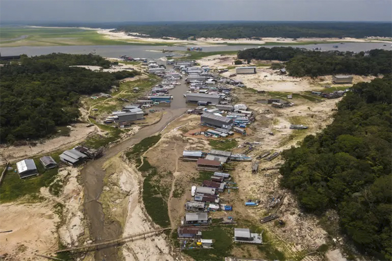 Vazante do Rio Negro em 2026 pode ser a terceira mais severa da história