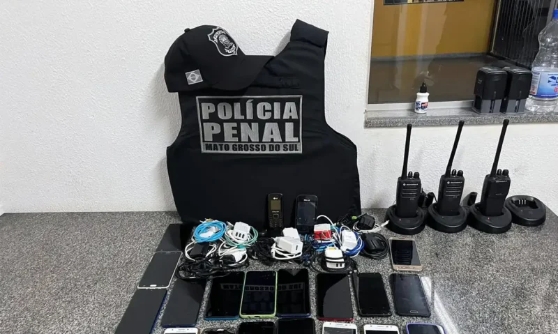 Governo Brasileiro Adota Medidas para Proibir Celulares em Presídios