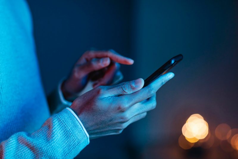 Campanha eleitoral de 2026 inicia com descumprimento das regras online