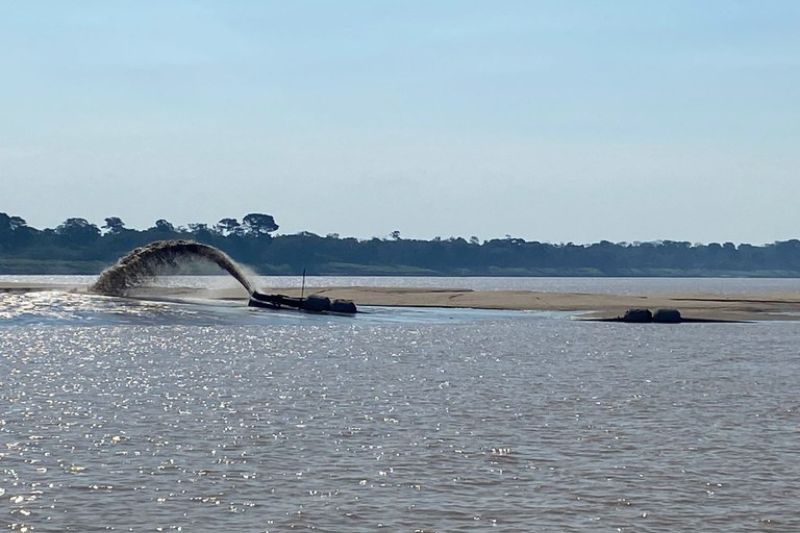 Dnit inicia dragagem de hidrovias no Amazonas para garantir navegação