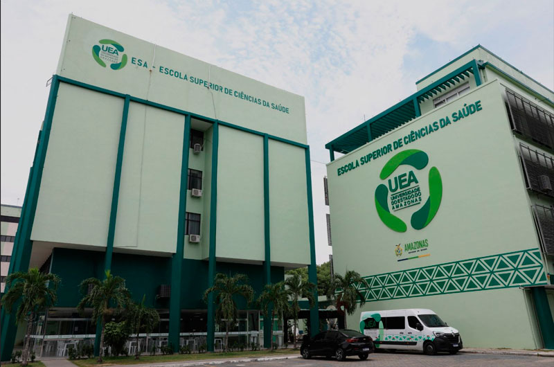 Roberto Cidade se compromete a criar hospital universitário da UEA