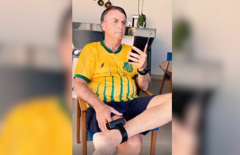 Defesa de Bolsonaro alega desconhecimento sobre carta publicada por Flávio