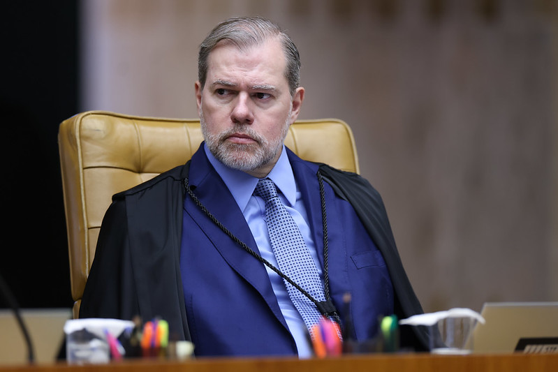 Ministro do STF alerta: Ofensivas ao Judiciário afetam os mais pobres