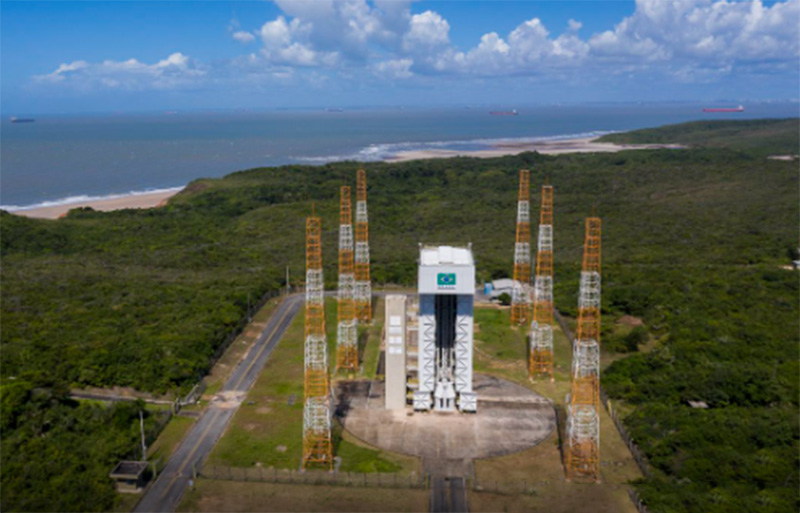 Centro Espacial de Alcântara negocia contratos com multinacionais