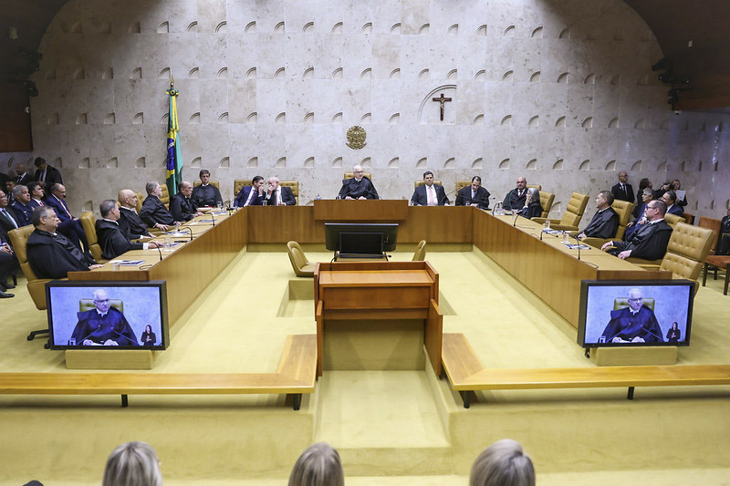Edson Fachin suspende sessão do STF após desavenças entre ministros