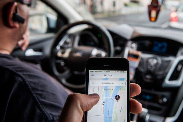 Motoristas de Aplicativo Enfrentam Aumento de Dívidas e Insegurança Financeira