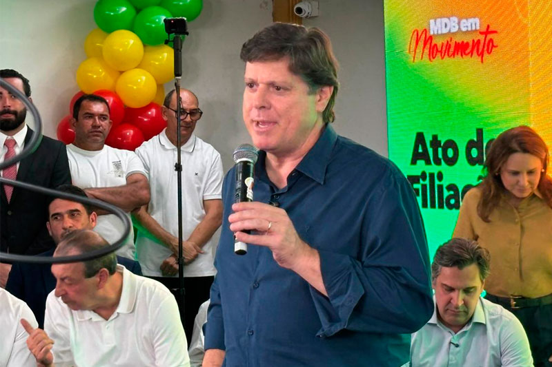 MDB opta por não apoiar presidenciáveis e libera diretórios estaduais
