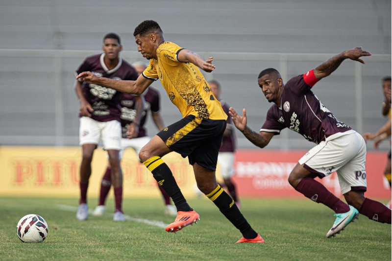 Amazonas FC sofre virada em casa e amarga terceira derrota seguida