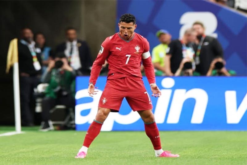 Portugal vence Uzbequistão por 5 a 0 com dois gols de Cristiano Ronaldo