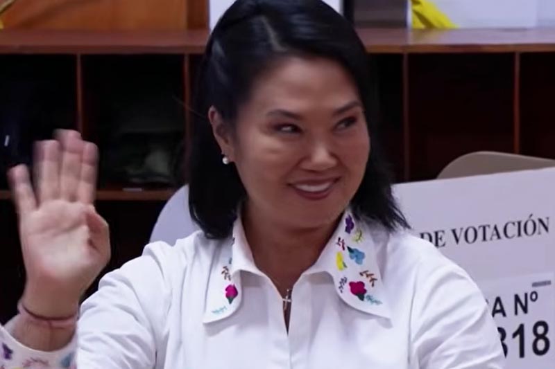 Keiko Fujimori é eleita presidente do Peru após disputa acirrada