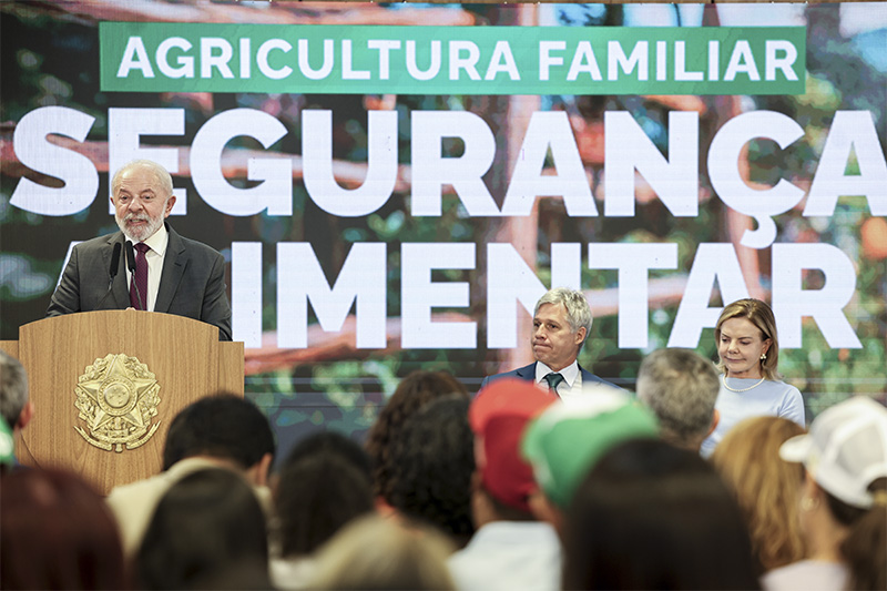 Governo Lula destina R$ 525,1 bilhões para apoiar a agricultura