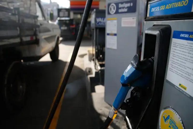 Governo abre crédito extraordinário de R$ 550 milhões para subsidiar importação de diesel