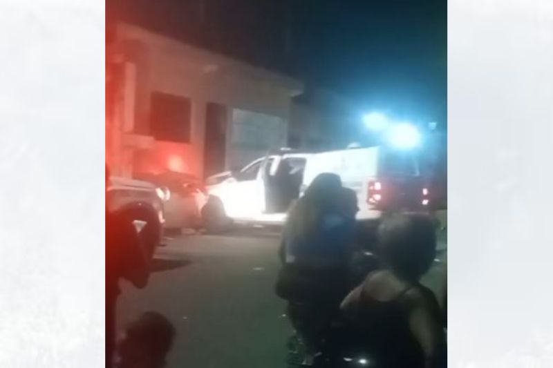 Viatura da 9ª Cicom colide com carro durante perseguição em Manaus