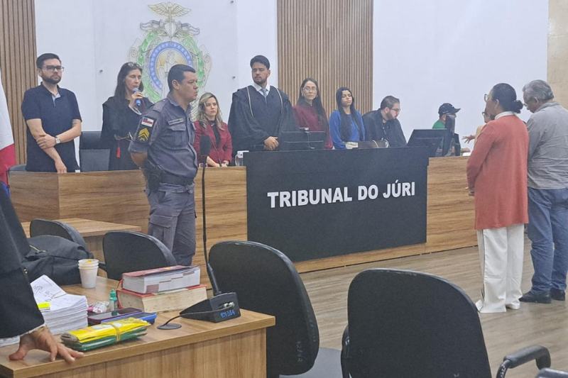 Casal é condenado por morte de mãe e filho em acidente em Manaus