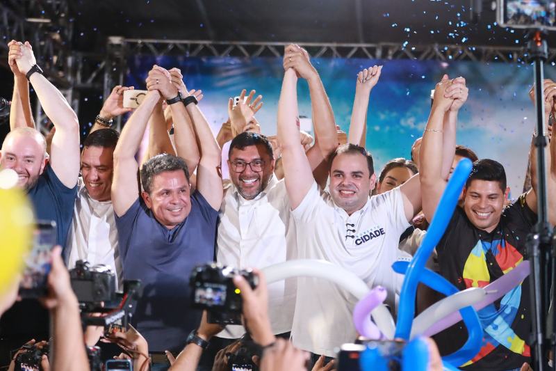 Roberto Cidade anuncia aumento do Auxílio Estadual e convocação de concursados