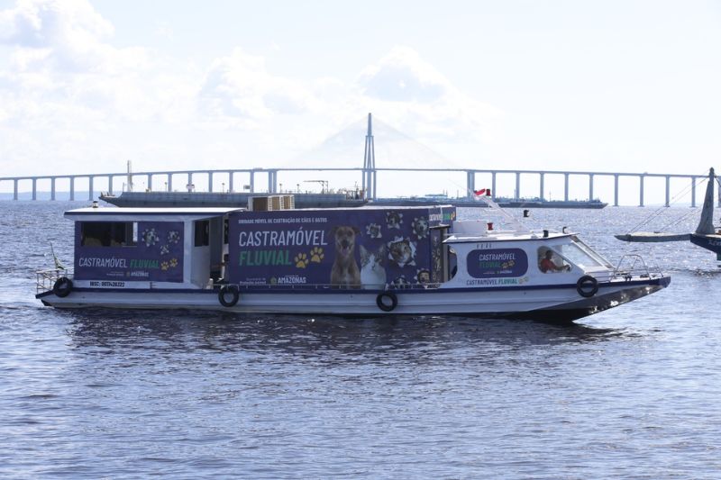 Castramóvel Fluvial levará serviços veterinários a comunidades ribeirinhas do AM