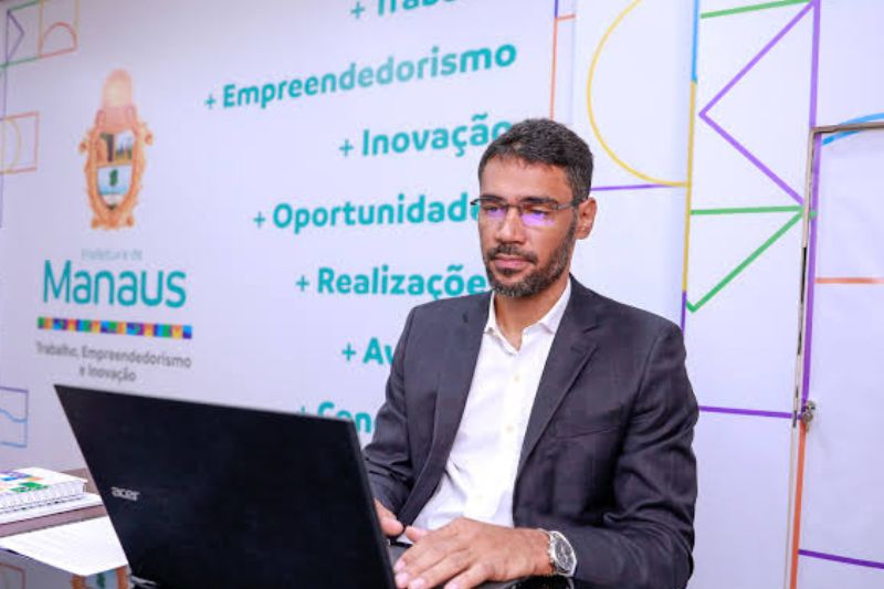 Ex-secretário de Trabalho de Manaus é multado em quase R$ 23 mil pelo TCE-AM