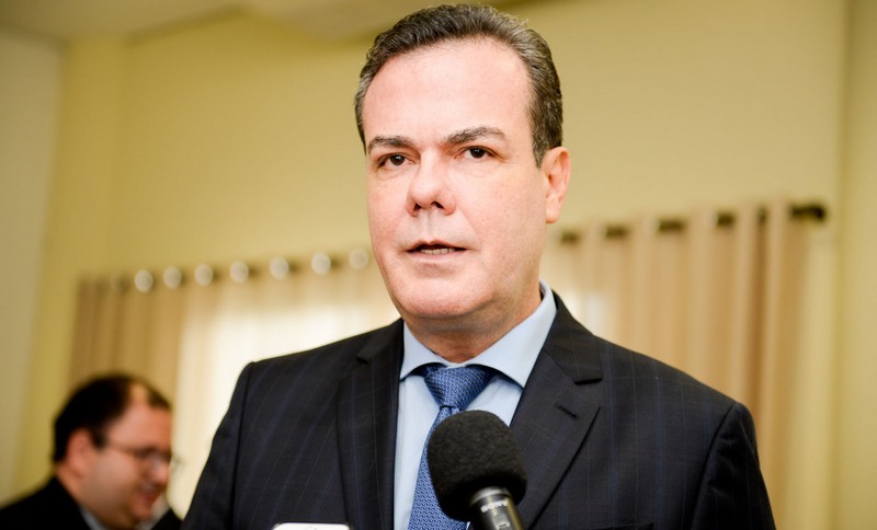 PL-AM rejeita candidatura de Henrique Oliveira à suplência do Senado