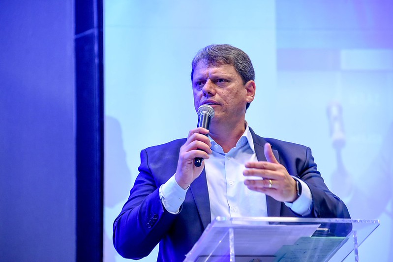 Republicanos confirma Tarcísio como candidato à reeleição em SP