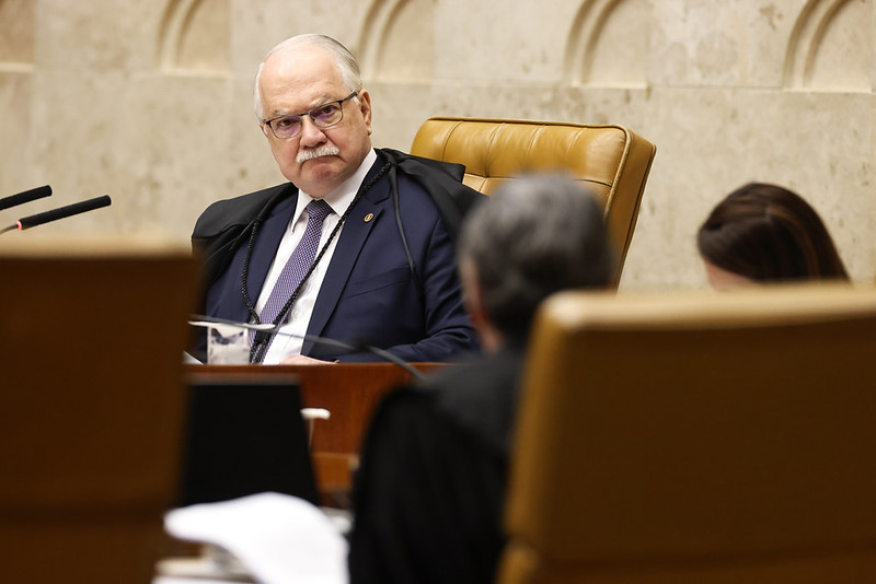 Fachin assume relatoria de caso que pode investigar Moraes