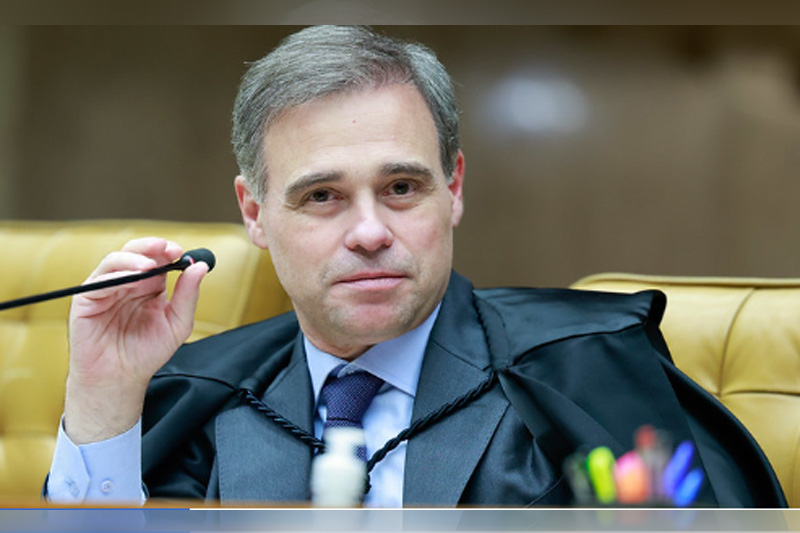Deputados do PT e aliados pedem afastamento de Mendonça no caso Master