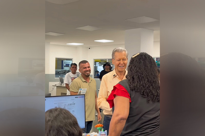 Arthur Virgílio destaca a importância da ZFM em visita à PAM Plásticos