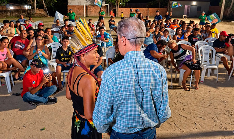 Arthur sugere Hospital Nacional Indígena para Manaus em encontro comunitário