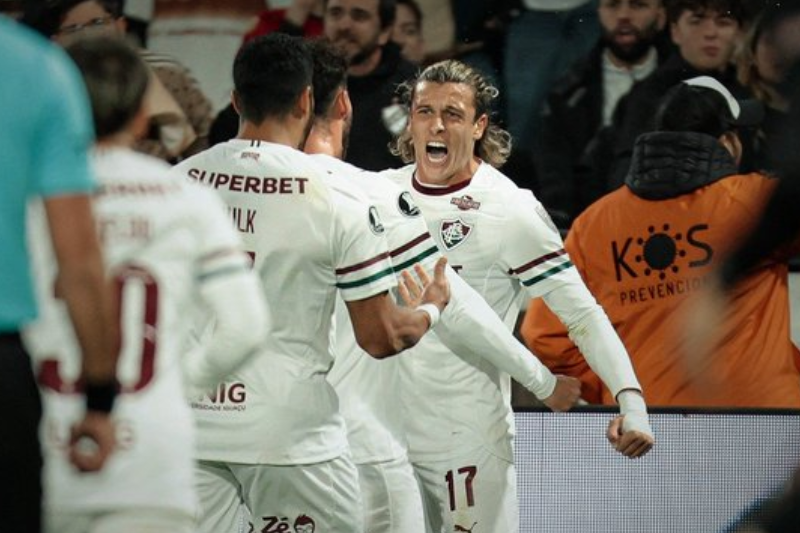 Fluminense avança às semifinais da Libertadores mesmo com derrota