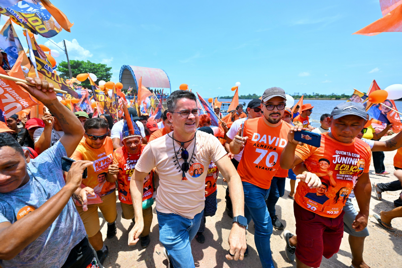 David Almeida promete financiar reformas de barcos com até R$ 50 mil