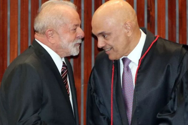 Lula defende Moraes e aponta à Flávio Bolsonaro suas críticas infundadas