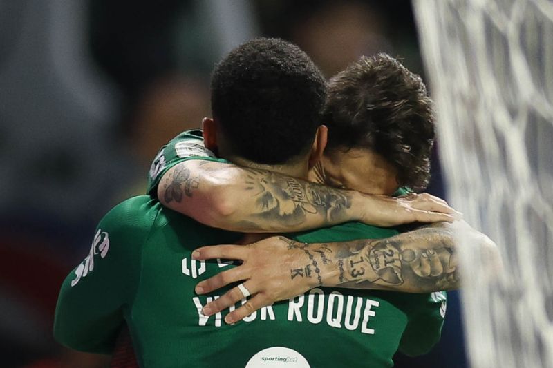 Palmeiras vence São Paulo e assume liderança provisória do Brasileirão