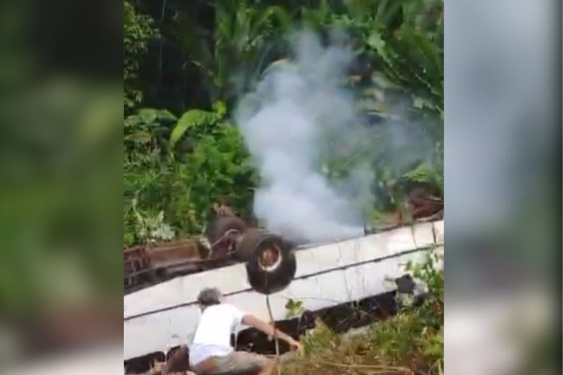 Acidente na BR-174 em Presidente Figueiredo deixa 3 feridos graves