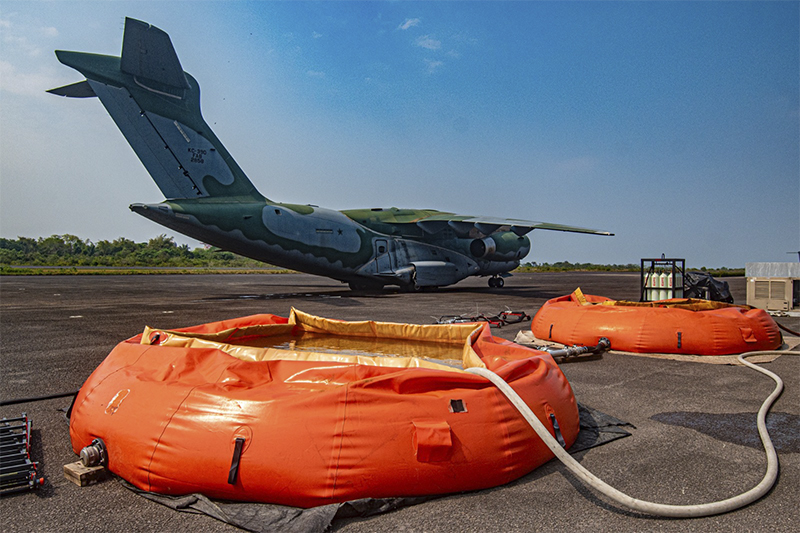 Avião da FAB reforça combate a incêndios florestais no Amazonas