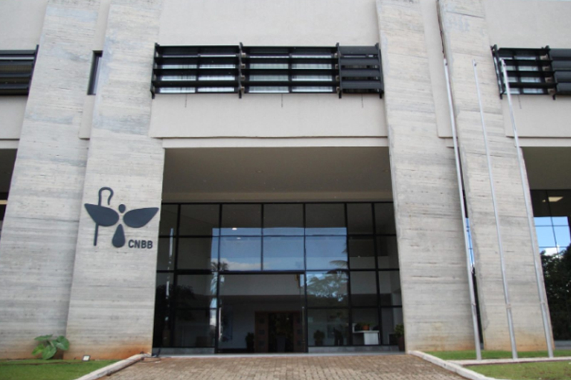 CNBB apoia reeleição de Lula e clama por paz no Brasil