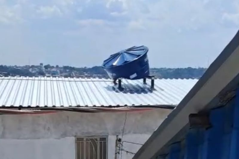 Caixa d’água se deforma em Manaus; Fortlev aponta falha na instalação