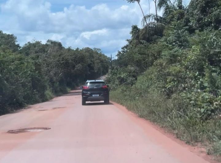 Governo do Amazonas investe R$ 21,8 milhões no asfaltamento do Ramal do Açutuba