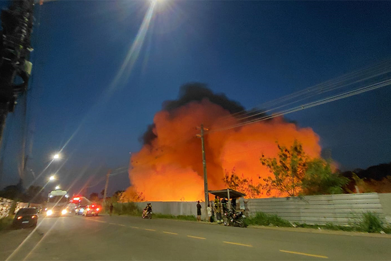 Suframa monitora combate a incêndio no Distrito Industrial 2 de Manaus