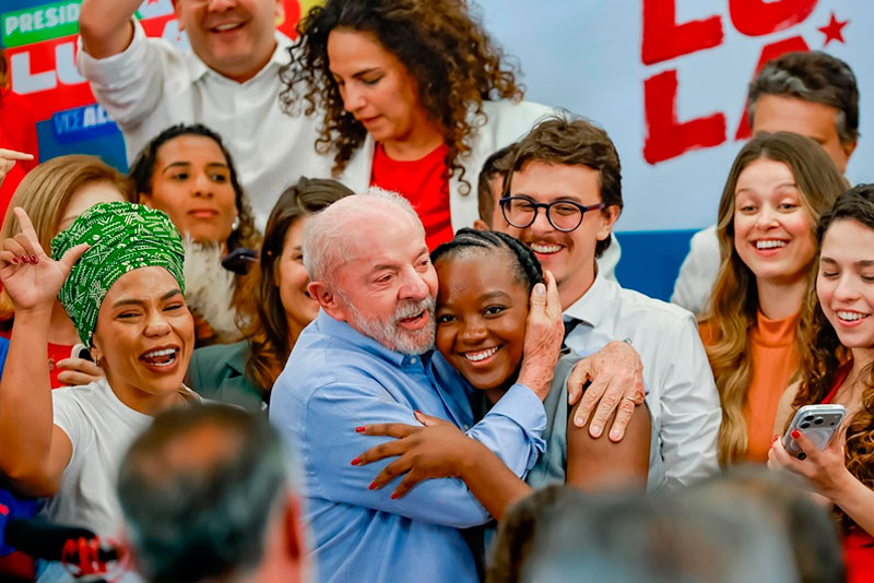 TSE exige esclarecimentos do Facebook sobre restrições à campanha de Lula