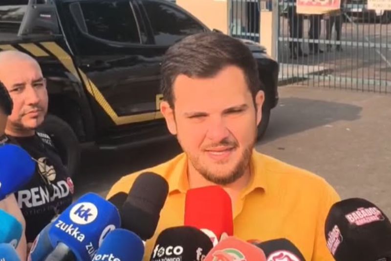 Prefeito de Manaus critica manipulação de votos por institutos de pesquisa