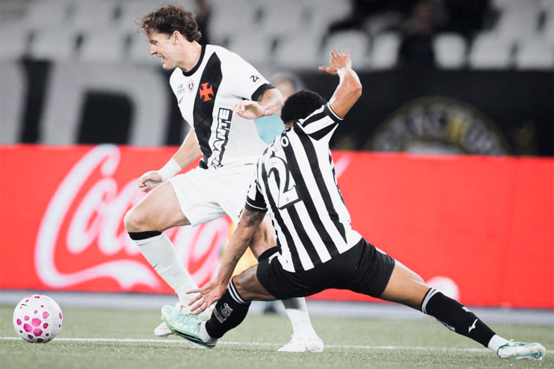 Vasco garante vitória no clássico e se afasta da zona de rebaixamento