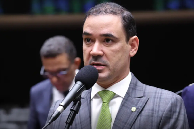 Vicentinho Júnior é eleito governador do Tocantins em virada histórica