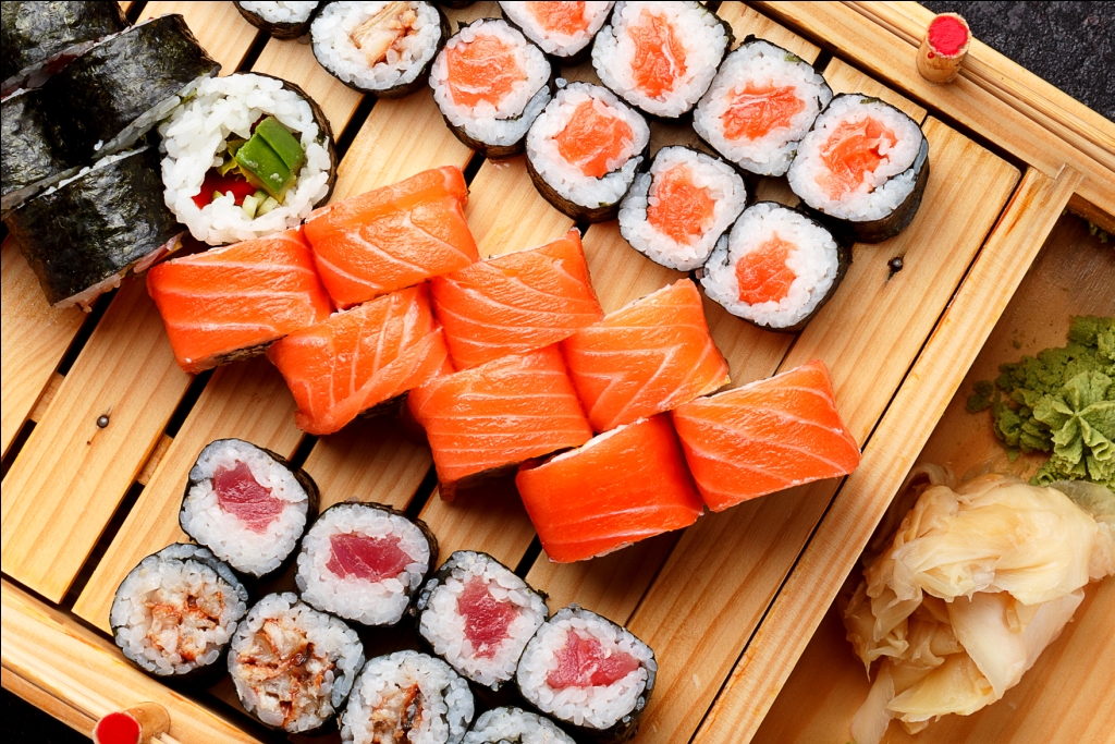 Homem condenado por fraudes para degustar sushi grátis em SC