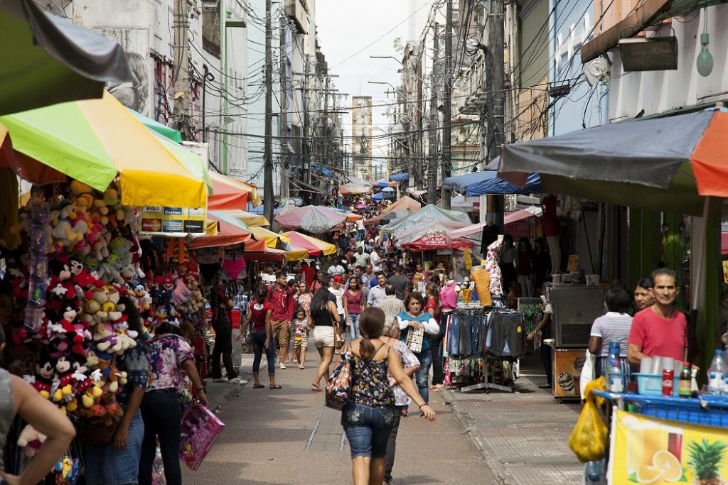Horários do Comércio em Manaus Durante o Feriado de Tiradentes