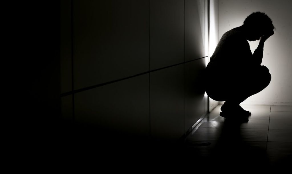 Saúde Mental e Apostas Virtuais: Profissionais Alertam para Riscos de Suicídio